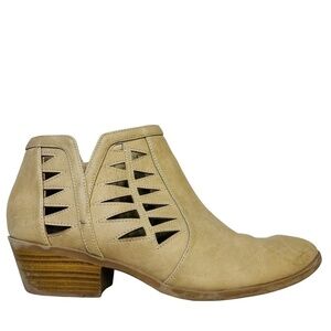 George Short Tan Neutral Ankle Boot Bootie SZ 9